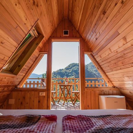 Glamping Tinka Hotel Толмин Екстериор снимка